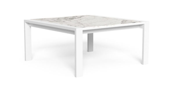 Argo // Alu 157x157 dining table